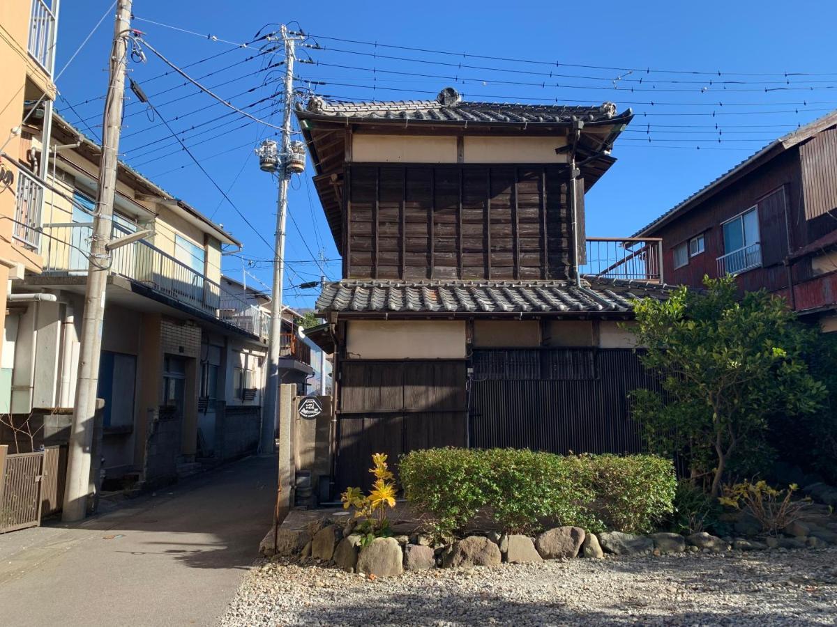 Uminca ウミンカ Villa Numazu Bagian luar foto